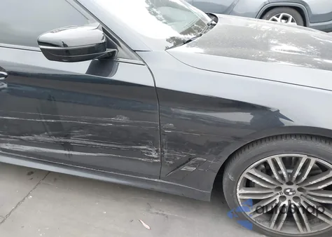 2019 BMW 540I from USA, damaged, VIN WBAJE5C56KG919292